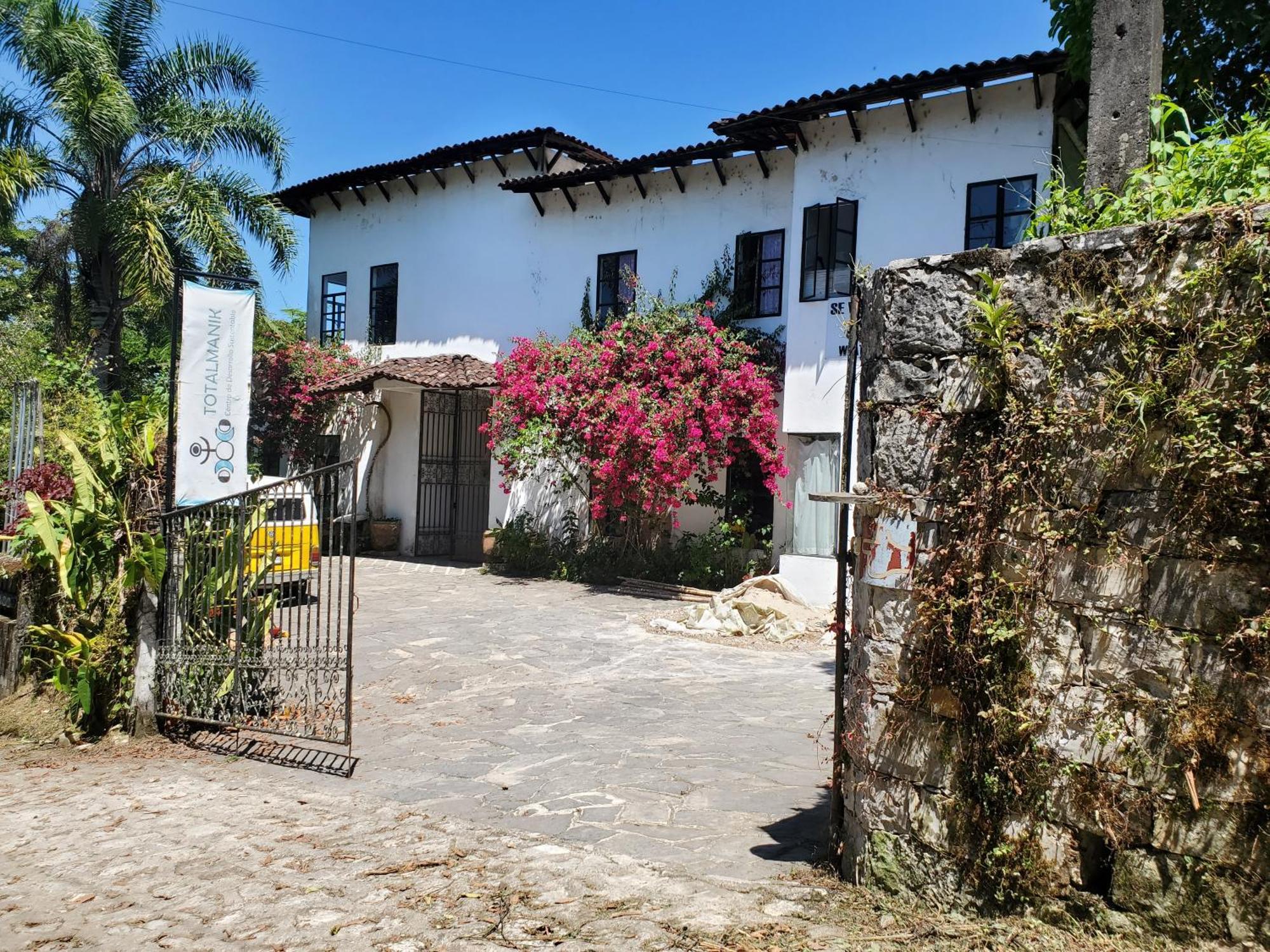 Hospedaje Totalmanik Cuetzalan Exterior photo